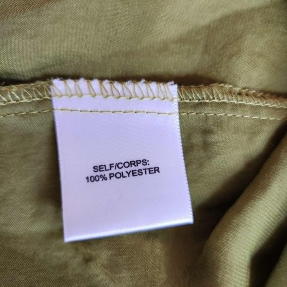 Rose +Olive Sleeveless Ruffled Silky Blouse - Lime Green - Size M - EUC - Picture 5 of 8